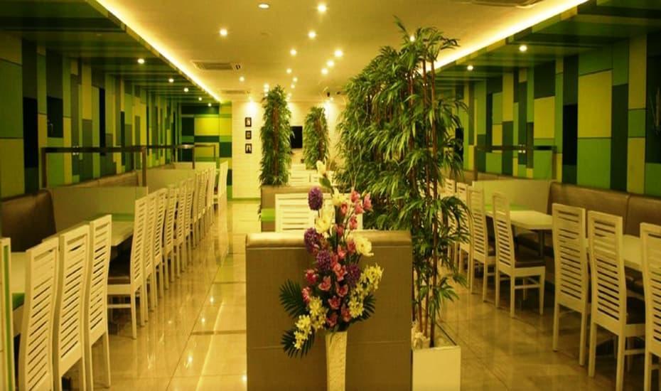 Sri Srinivasa Residency Hotel Kadapa Esterno foto