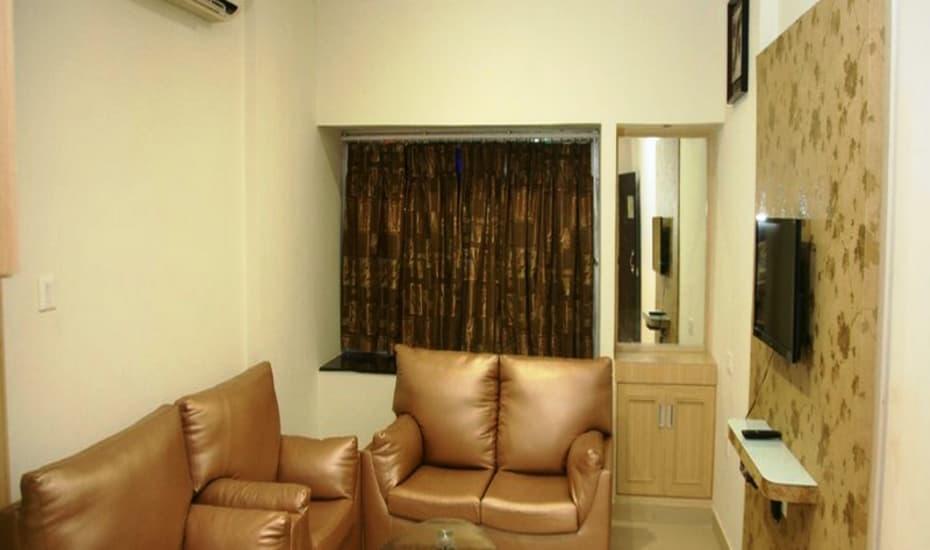 Sri Srinivasa Residency Hotel Kadapa Esterno foto